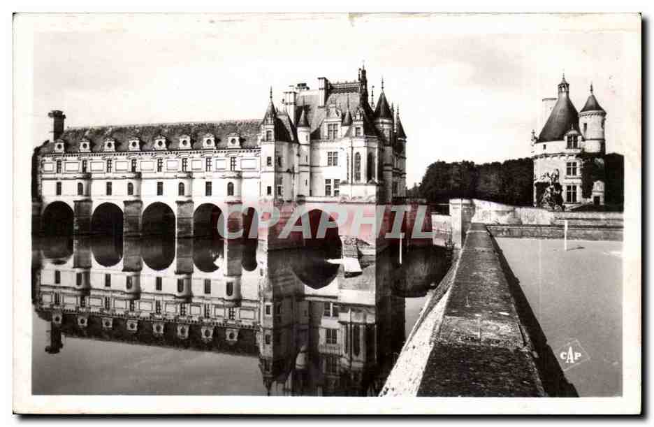Chenonceau - Le Chateau Facade Est Tour des Marques - CPA 