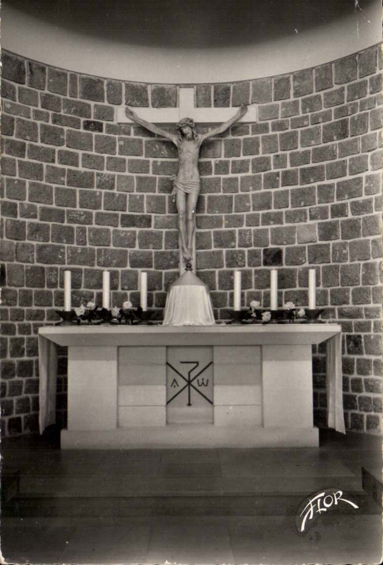 CPA Ecole profesionnelle immaculee Conception de Bressure l'autel de la chapelle