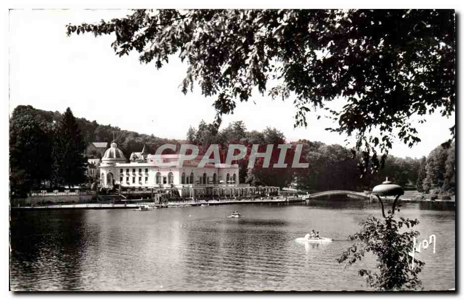 Bagnolles-de-l'Orne — Le lac et le Casino — Éditions d'Art Yvon, Paris