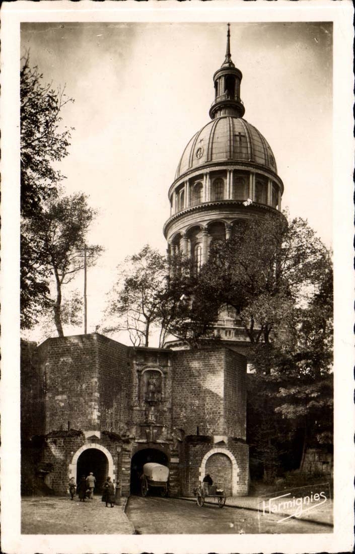 Porte de Cuisais — Cathédrale — Harmignies