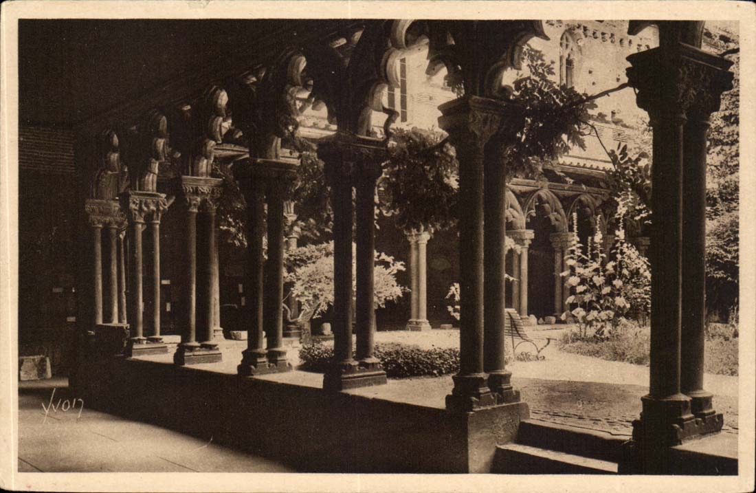 Le Cloître du Musée — Toulouse (Hte-Garonne) — Les Éditions d'Art YVON