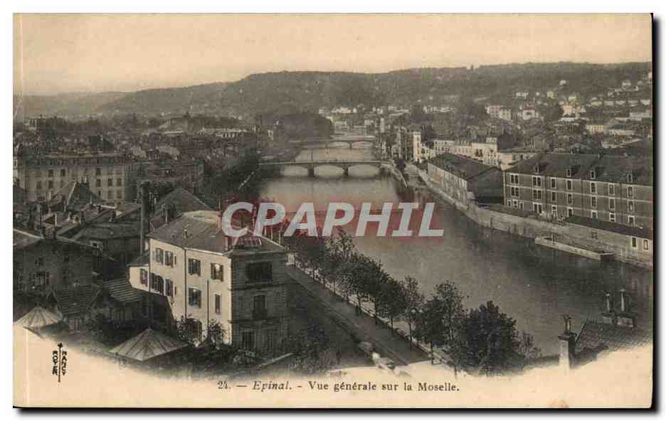Epinal CPA Vue generale sur la Moselle