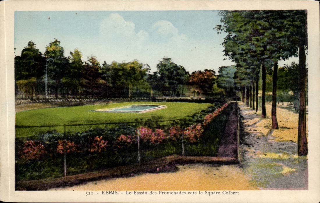 Reims - Le Bassin des Promenades vers le Square Colbert