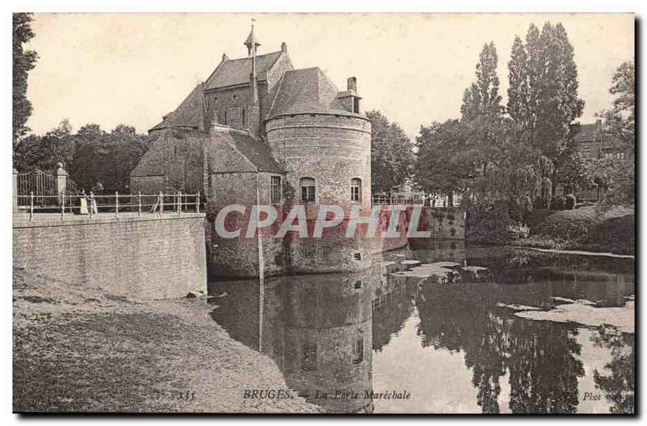 Bruges — La Porte-Maréchale — Phot. W. P.