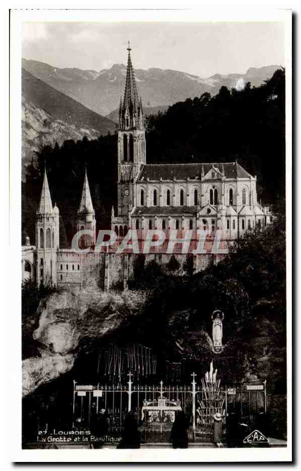 Lourdes CPA La basilique et la grotte