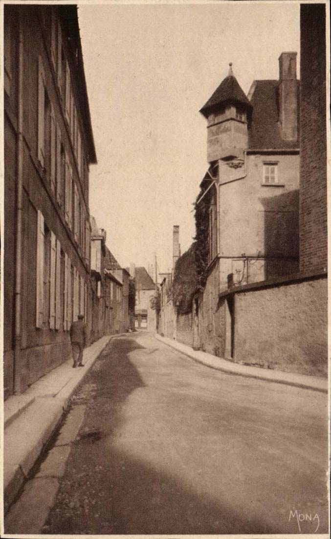 Langres - Petits Tableaux de Langres - Les Vieilles Rues - la Rue Claude Gilot - CPA 
