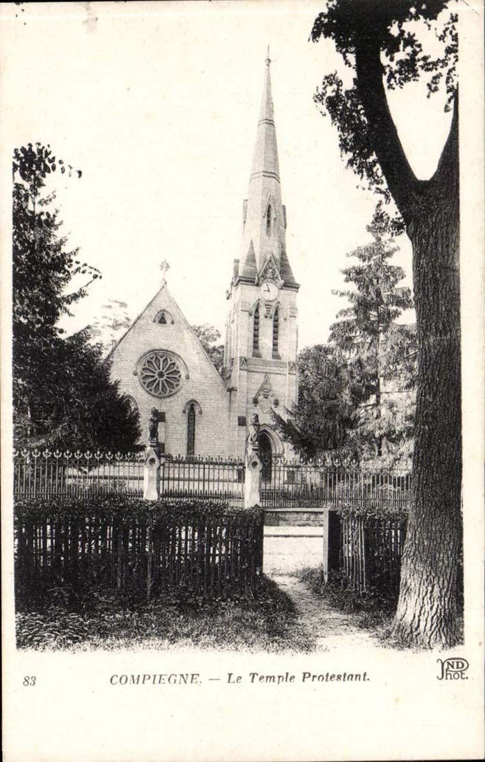 Compiegne - Le Temple Protestant - CPA 