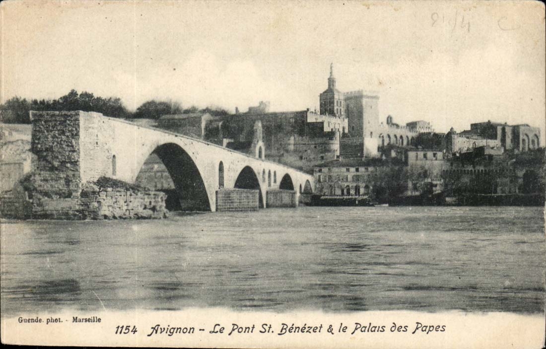 Avignon - Le Pont St Benezet et le Palais des Papes - CPA 