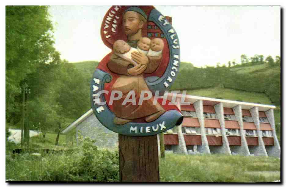 Lourdes - Cite Secours Saint Pierre la Chapelle - Un des Pavillons dortoirs - CPA 