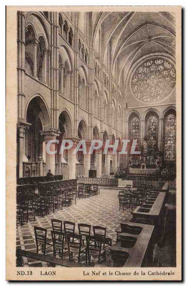 Laon - la Nef et le Choeur de la Cathedrale - CPA 