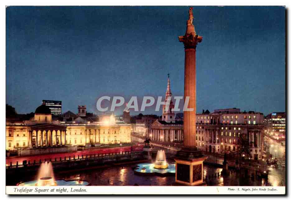 Great BRitain London Londres Trafalgar Square CPM