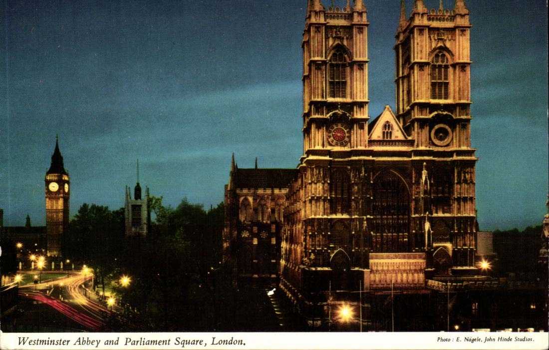 Grande Bretagne Londres London CPM Westminster abbey and Parliamant Square