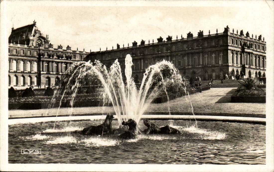 Versailles CPA Parterre du Nord Bassin des Sirenes