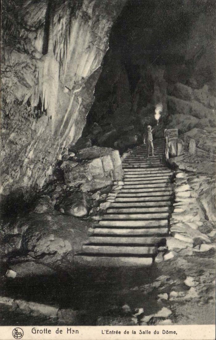 GRotte de Han CPA L'entree de la salle du Dome