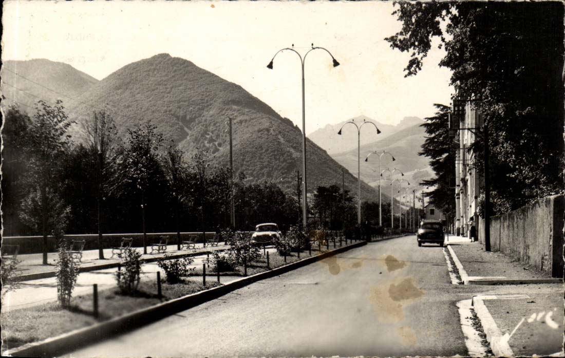 Les Allées Jean-Jaurès — Bagnères-de-Bigorre (Hautes-Pyrénées) — éditeur JOVY, n° 948