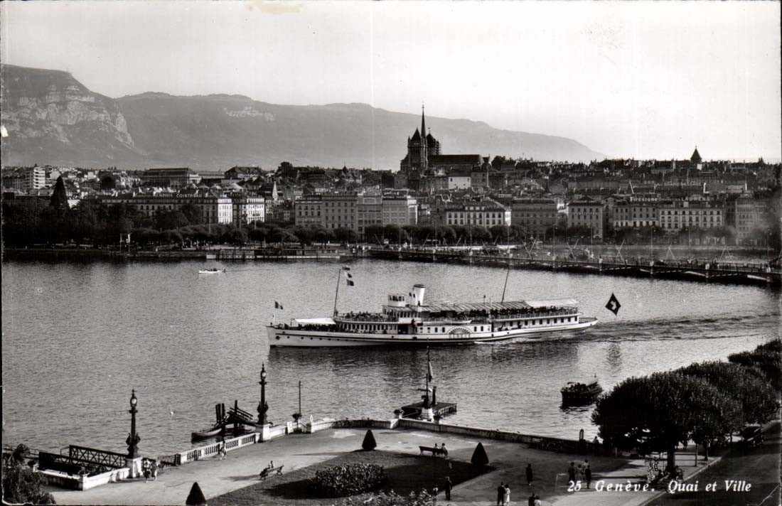Suisse CPA Quai et ville (bateau)