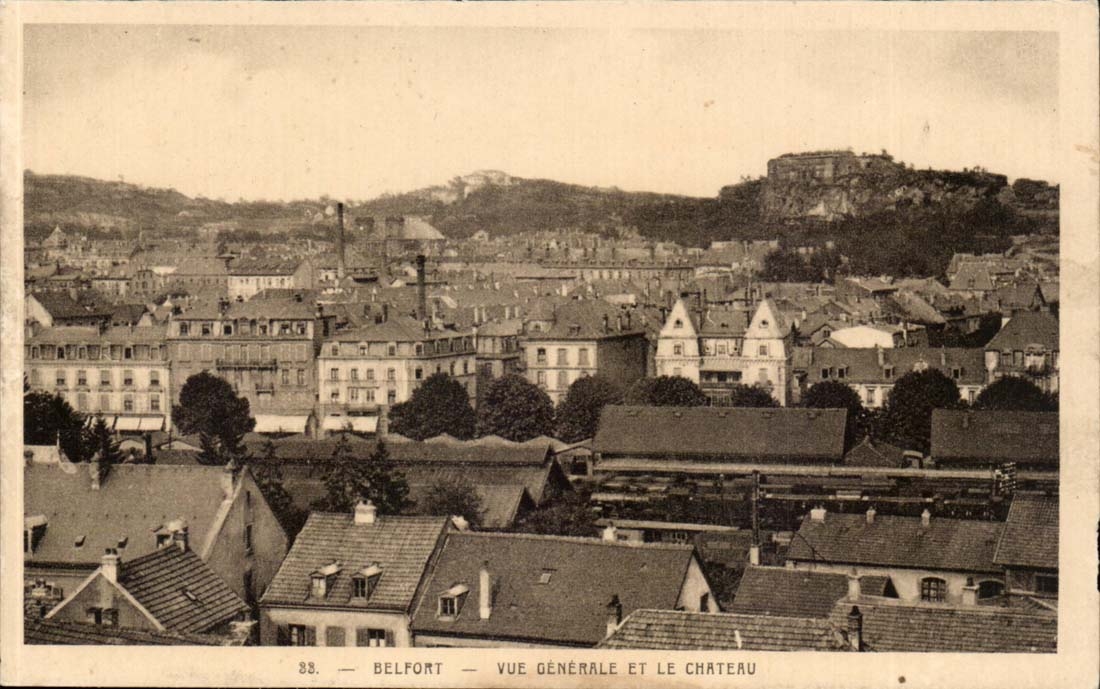 Belfort CPA Le monument des trois sieges Le palais de justice et la salle des fetes