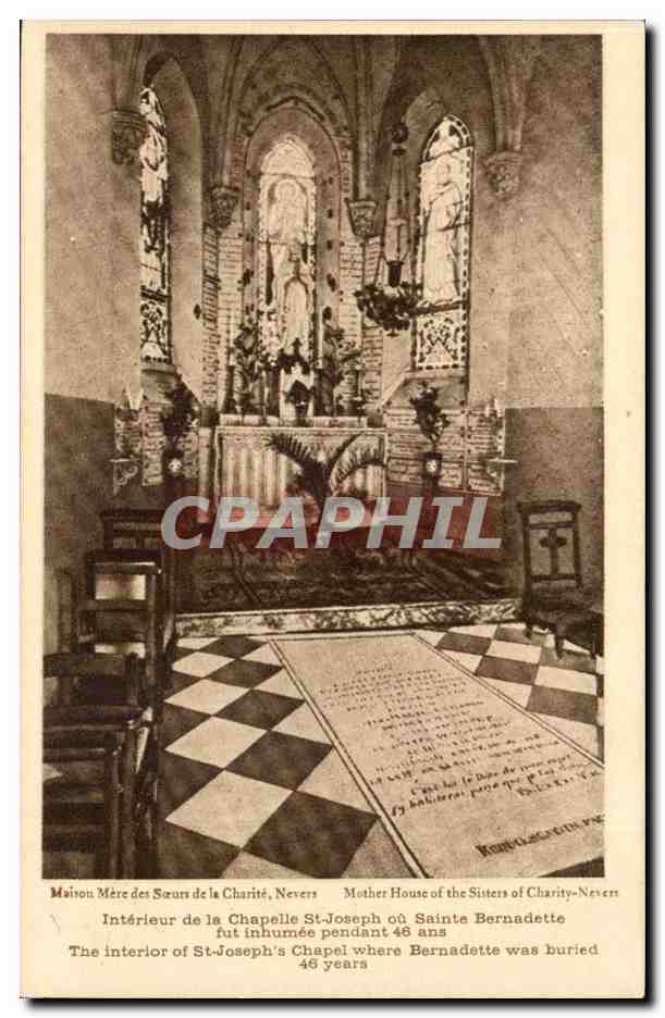 CPA Interieur de la chapelle St Joseph ou Sainte Bernadette fut inhumee pendant 46 ans