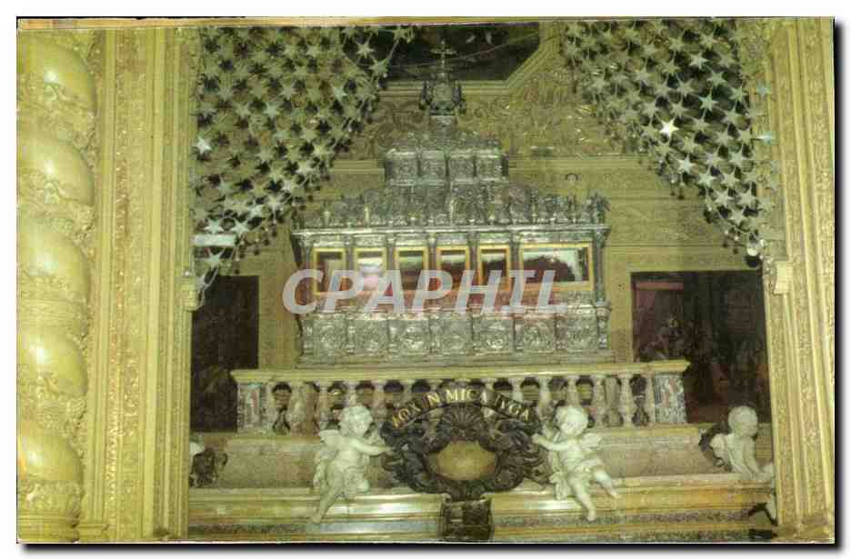 Casket with Sacred Relics of St Francis Xavier — Gua — Photo Ad Vision Products
