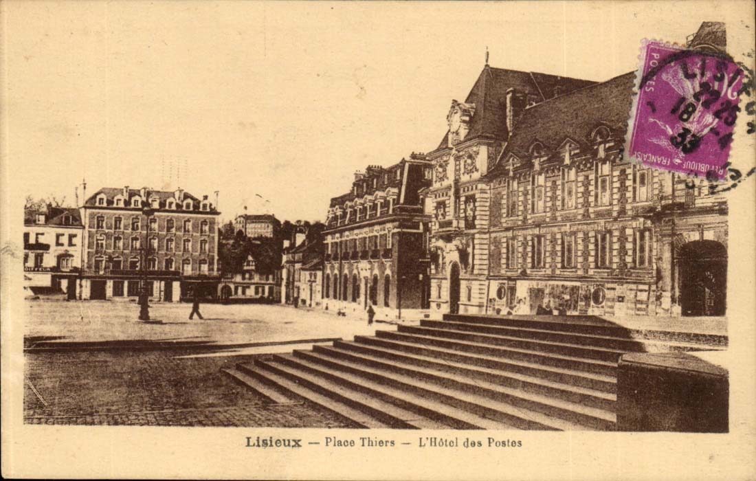 Lisieux CPA Place Thiers l'hotel des Postes