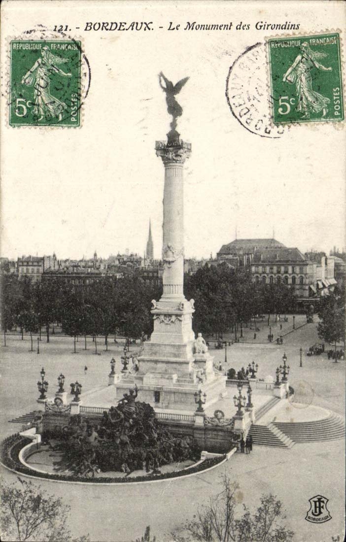 Bordeaux CPA Le monument des Girondins