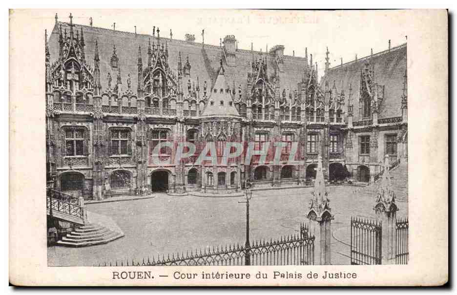 Rouen CPA Cour interieure du palais de justice