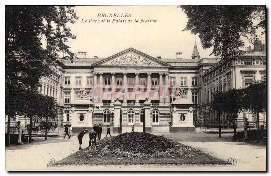 Belgique Belgie BRuxelles CPA Le parc et le palais de la nation