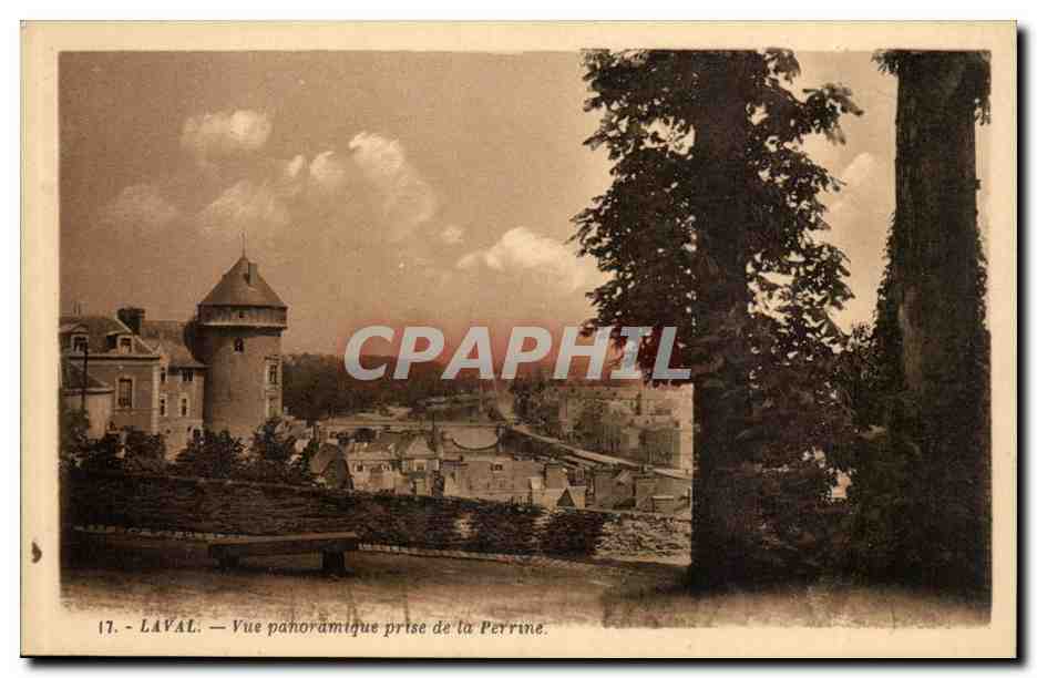 Laval — Vue panoramique prise de la Perrine — G. Arnaud, éditeur, Nantes