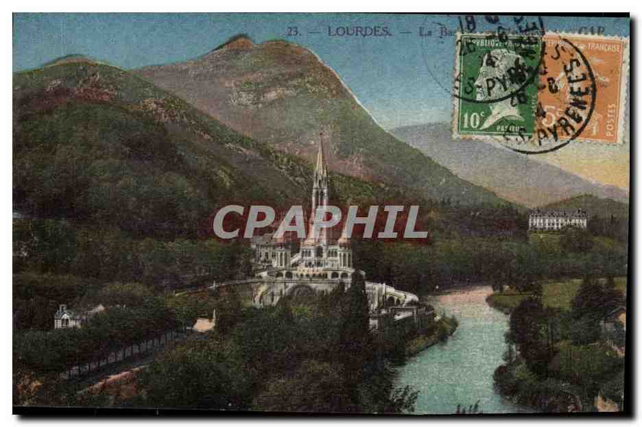 Lourdes CPA La basilique