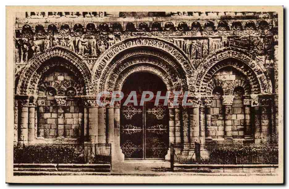 Portail roman de l'église Notre-Dame-la-Grande à Poitiers — détails de la façade — Rebuchon, photographes, Poitiers