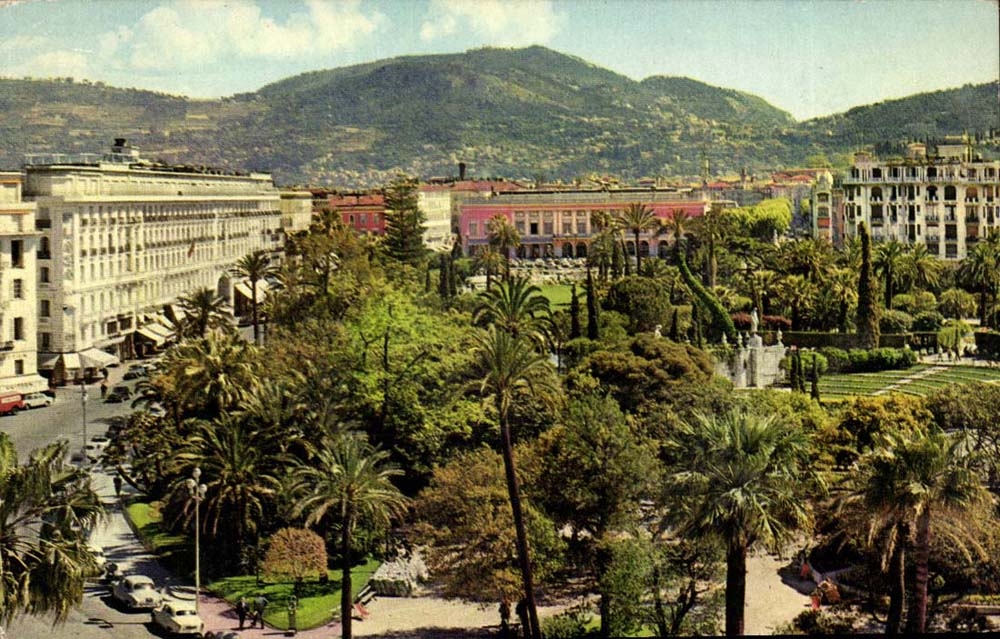 Nice - Le THeatre de Verdure Les Jardins Au Fond le Casino Municipal - CPA 