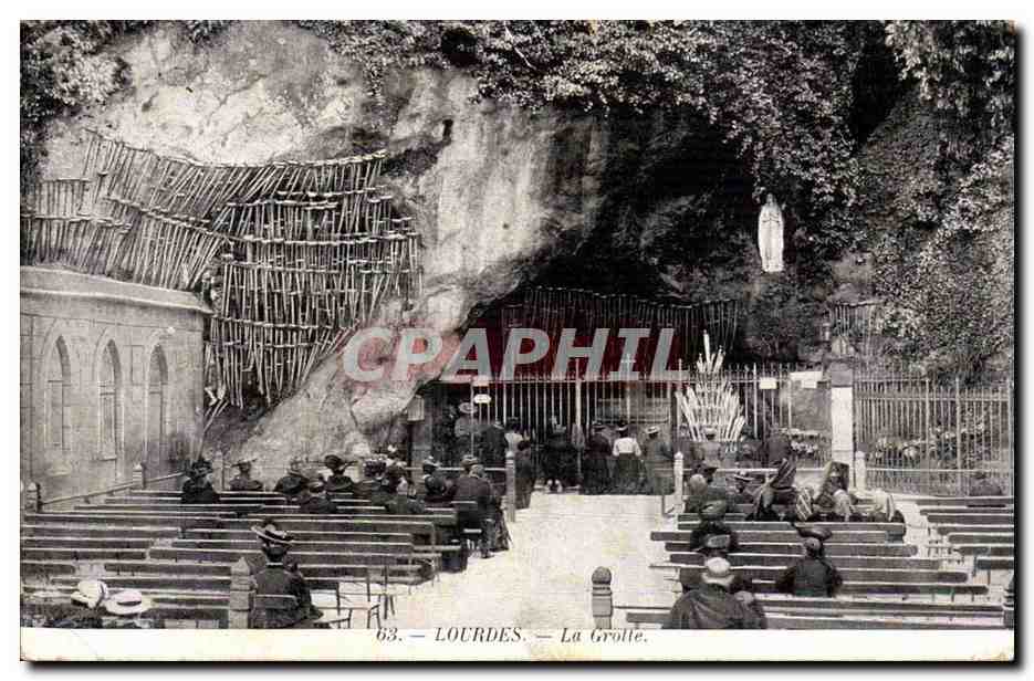 Lourdes - La Grotte - CPA 