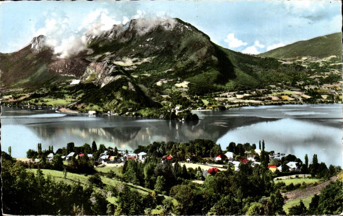 Aix les Bains - Lac D'Annecy - Vue sur Talloires CPA 