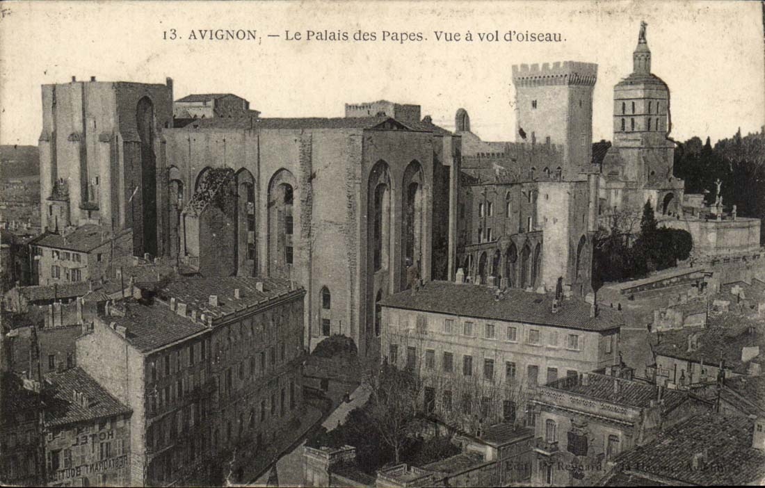 avignon - Le Palais des Papes - Vue a Vol d'oiseau CPA 