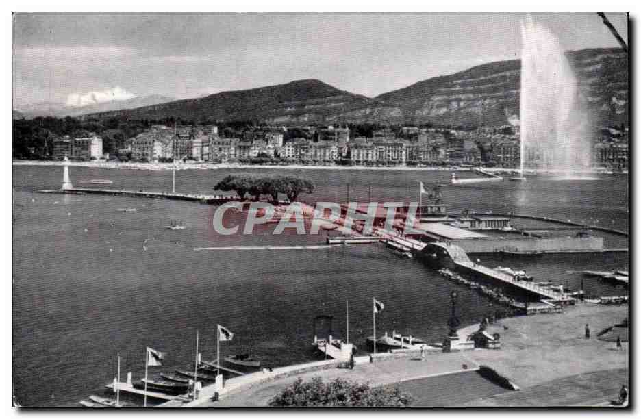 Suisse - Geneve - Geneva - la Jetee des Paquis le jet d'eau 120 m et le Mont Blanc - CPA 