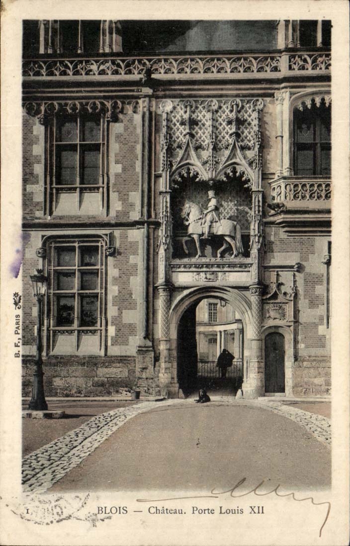 Blois - Portail Louis XII Le Chateau - CPA 