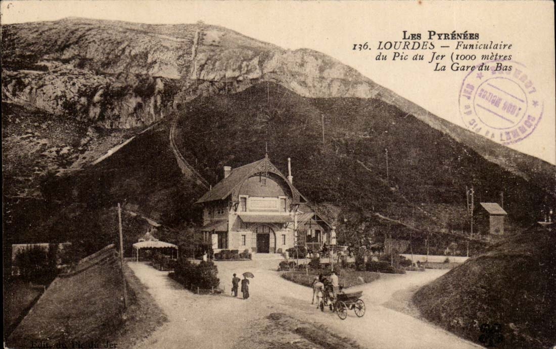 Lourdes - Funiculaire du Pic au Jer 1000m La gare du bas - CPA 