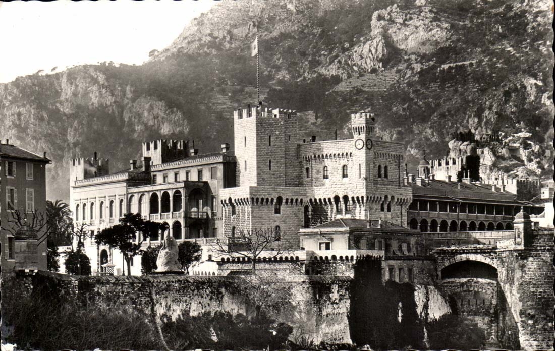 Principaute de Monaco - Vue d'ensemble du Palais et des Remparts - CPA 