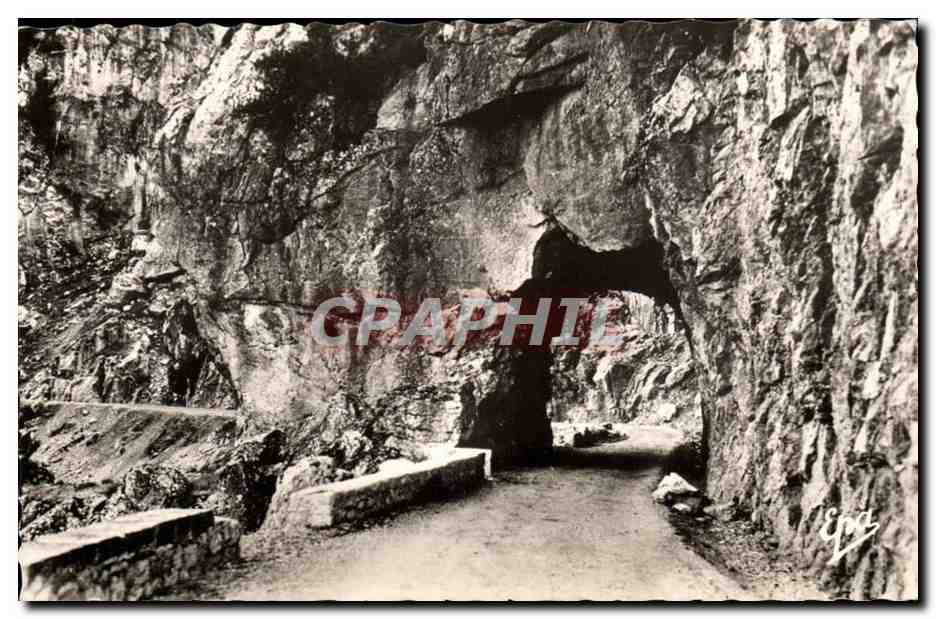 Suisse - Berne - Lauterbrunnen 797 m mit Staubbach - CPA 