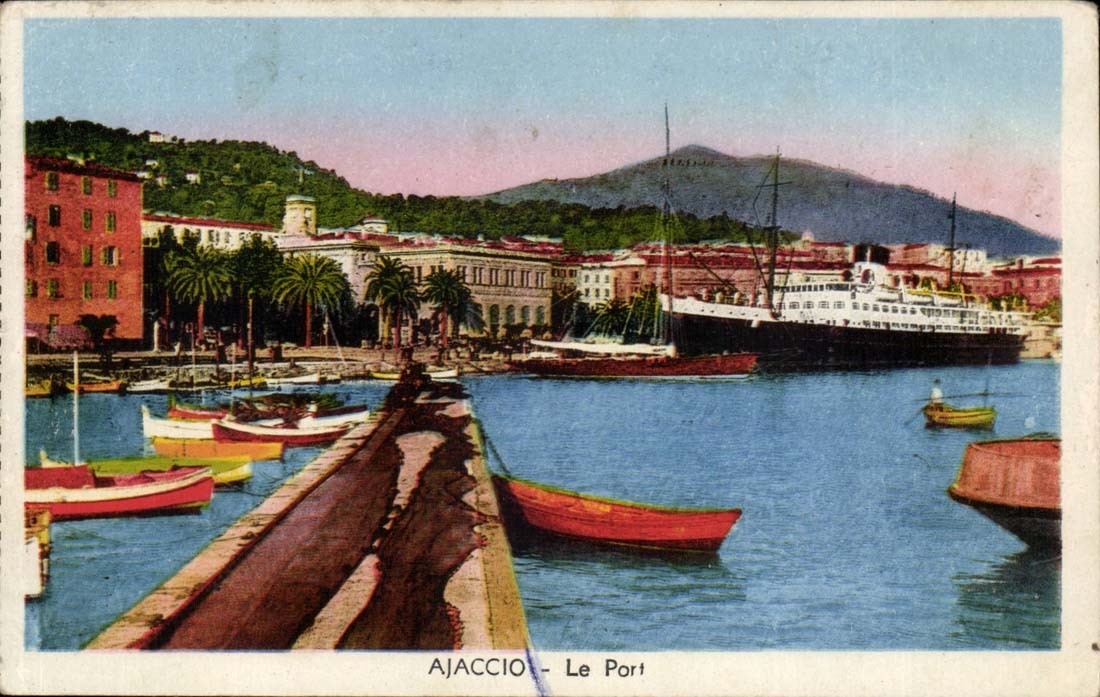 Corsica - Corse - Le Port - bateau - Ajaccio - CPA 