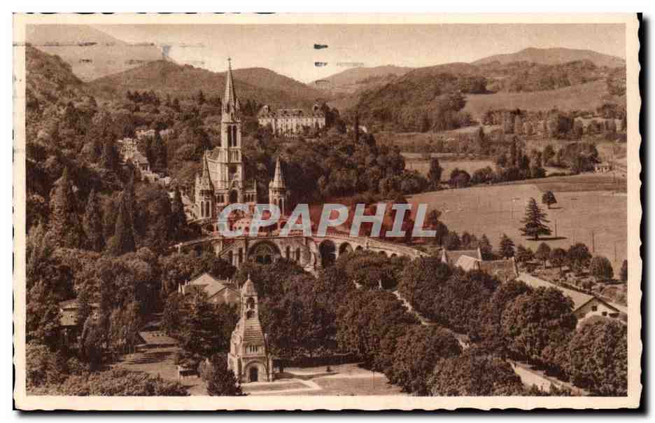 Lourdes - La Basilique vue de Chateau Fort - CPA 