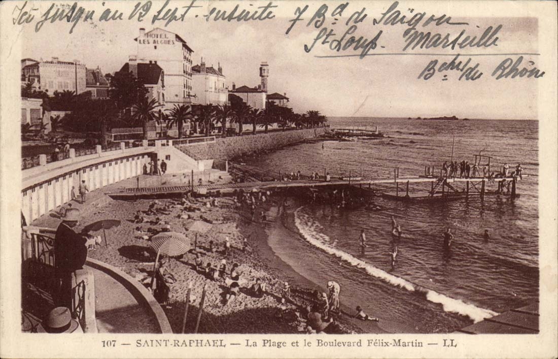 Saint Raphael La Plage et le Boulevard Felix Martin - CPA 