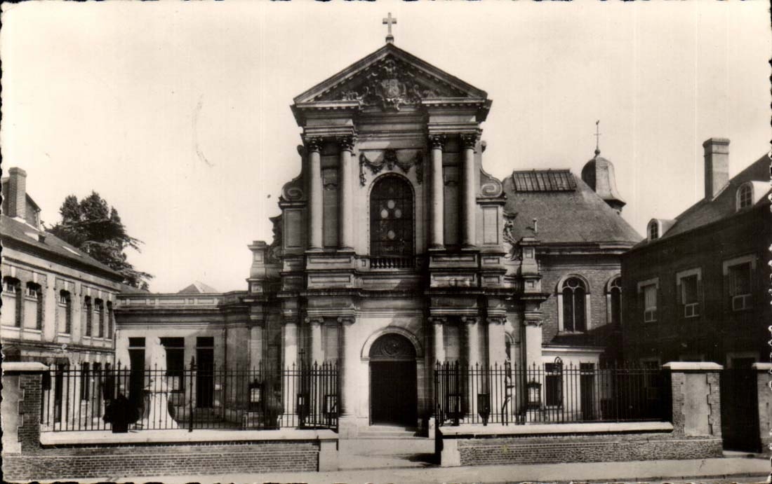 La Chapelle des Carmélites à Lisieux — Centre Mondial de Pilié — n°39