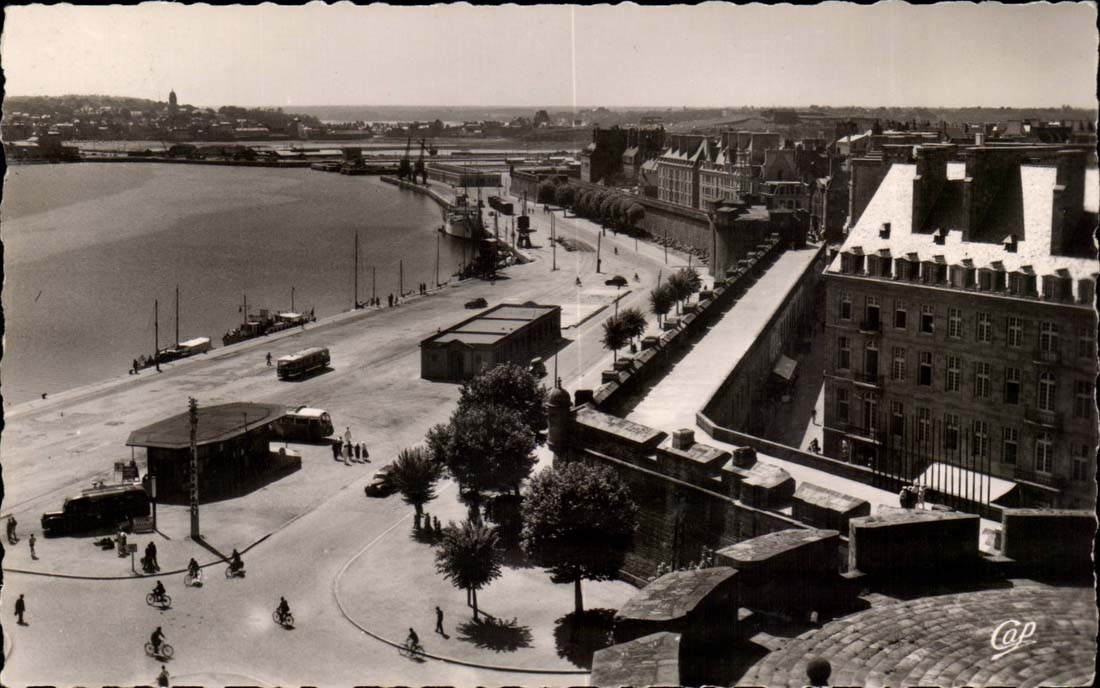Saint-Malo — Les Remparts — Cap