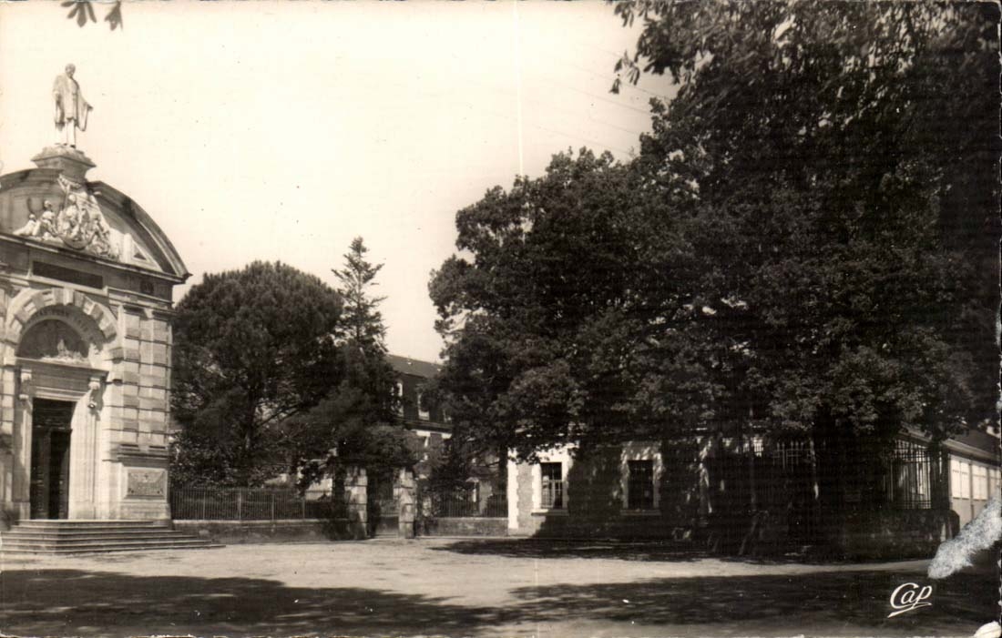 Le Chêne - La Chapelle — Environs de DAX — Berceau de Saint-Vincent-de-Paul — C.A.P. Paris