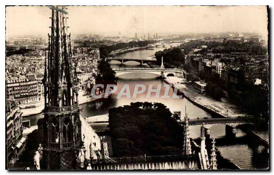 Paris - Perspective sur la Seine - CPA 