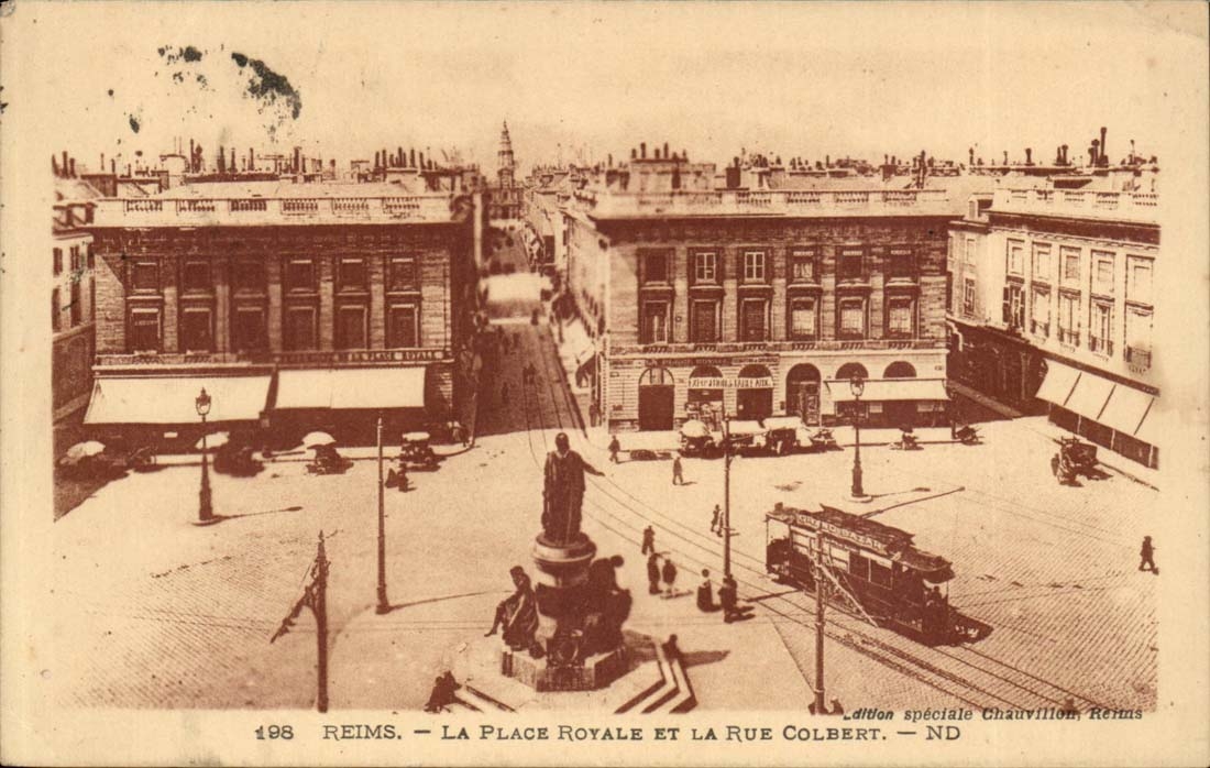 Reims - La Place Royal et La Rue Colbert - tramway - CPA 