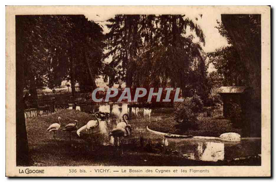 Vichy — Le Bassin des Cygnes et les Flamants — La Cigogne, 536 bis