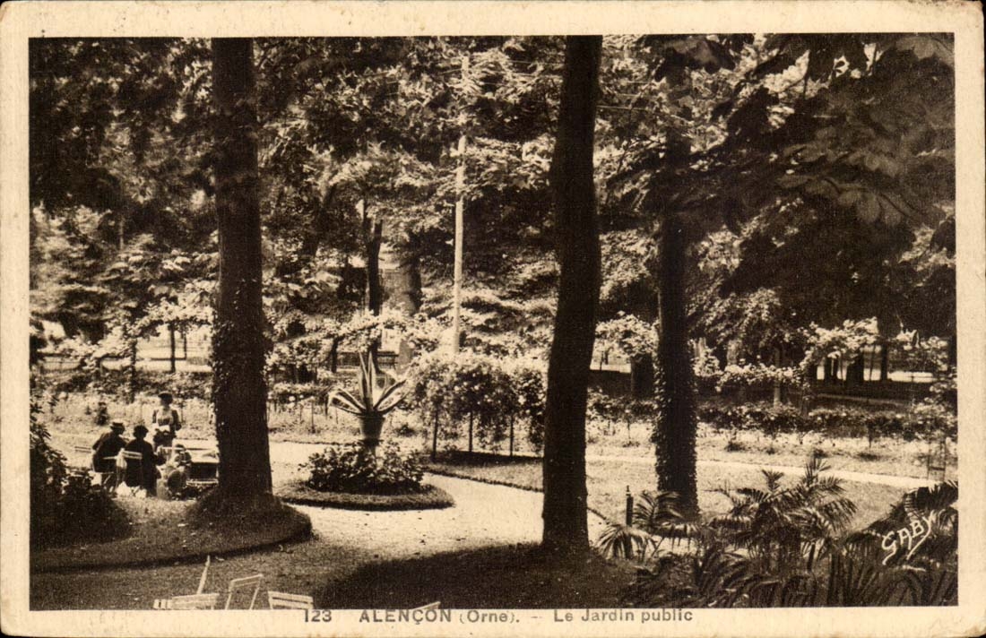 CPA Alencon Le jardin public