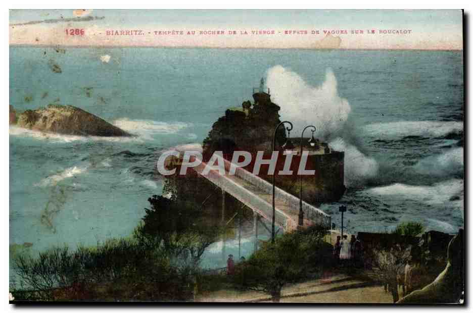 Biarritz - Tempête au Rocher de la Vierge - Effets de vagues sur le Boucalot